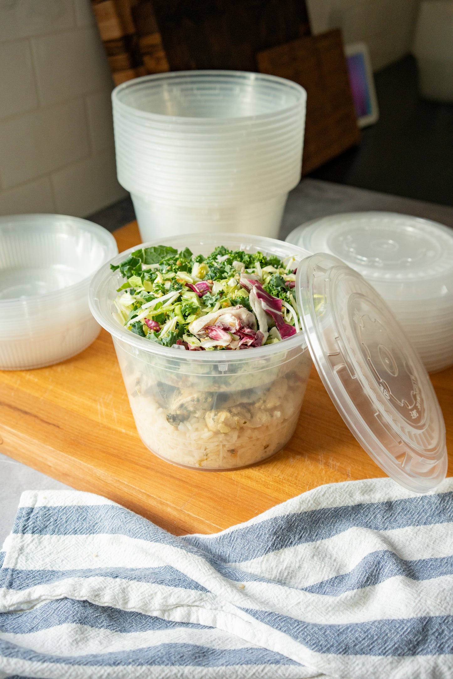 14 sets - 2 in 1 Container: 64 oz Combo Set