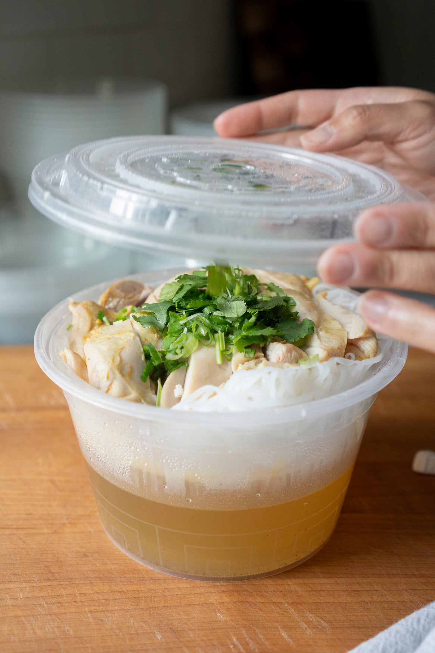 14 sets - 2 in 1 Container: 64 oz Combo Set