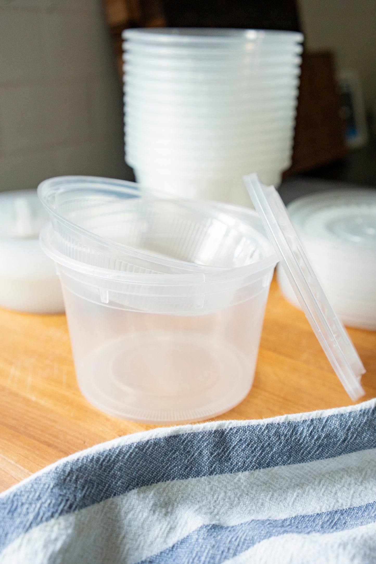 14 sets - 2 in 1 Container: 32 oz Combo Set